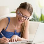 Cómo evaluar la escuela en línea